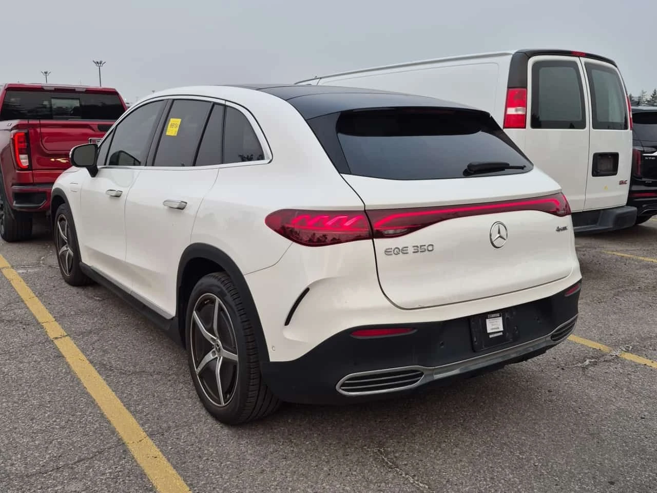 Mercedes-Benz EQE 350/CARFAX/ПОДГРЕВ/ПАМЕТ/ПАНОРАМА, снимка 4 - Автомобили и джипове - 55437639