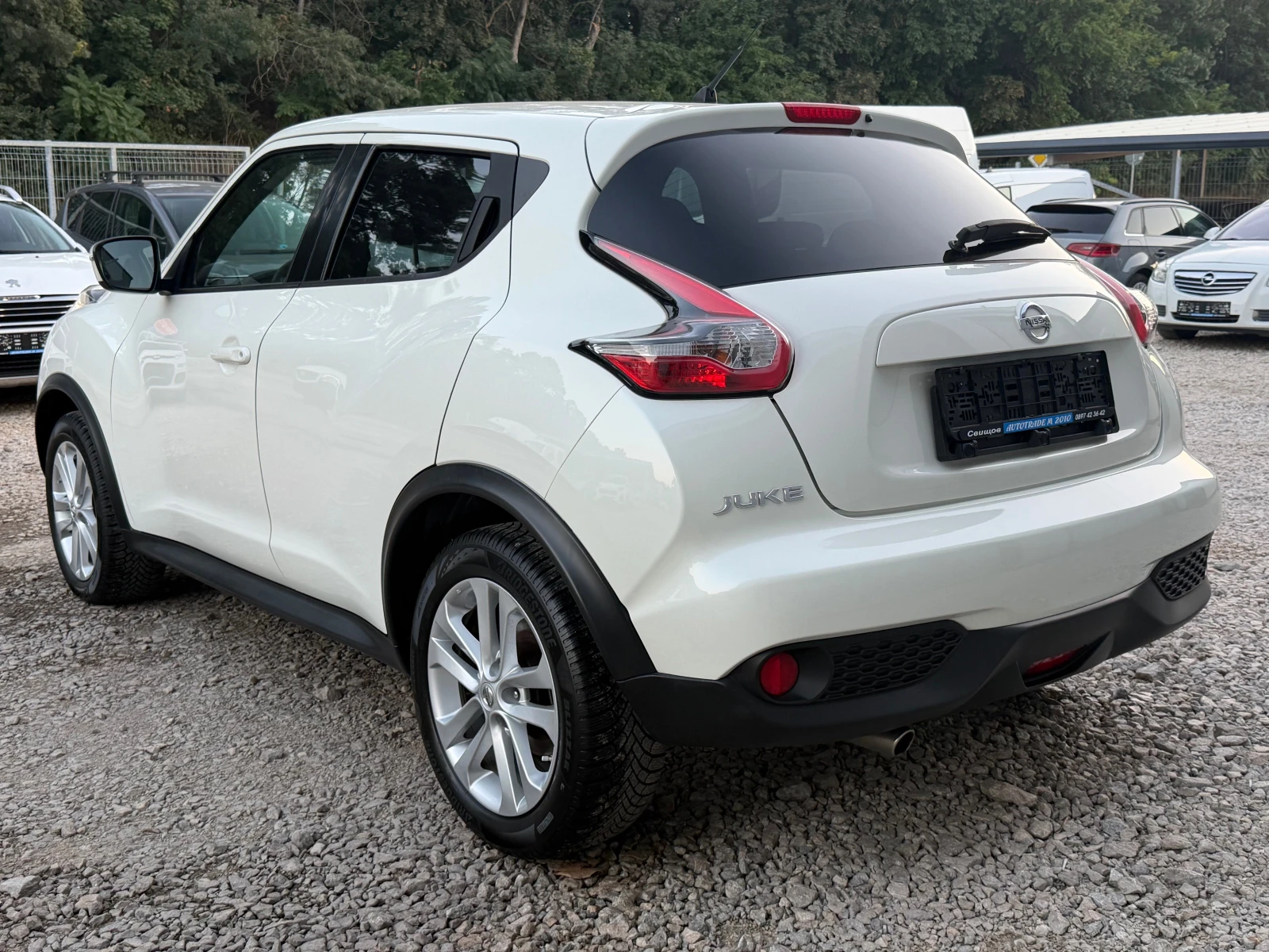 Nissan Juke 1.6BENZIN* GAZ* FACE* TOP, снимка 6 - Автомобили и джипове - 55569606