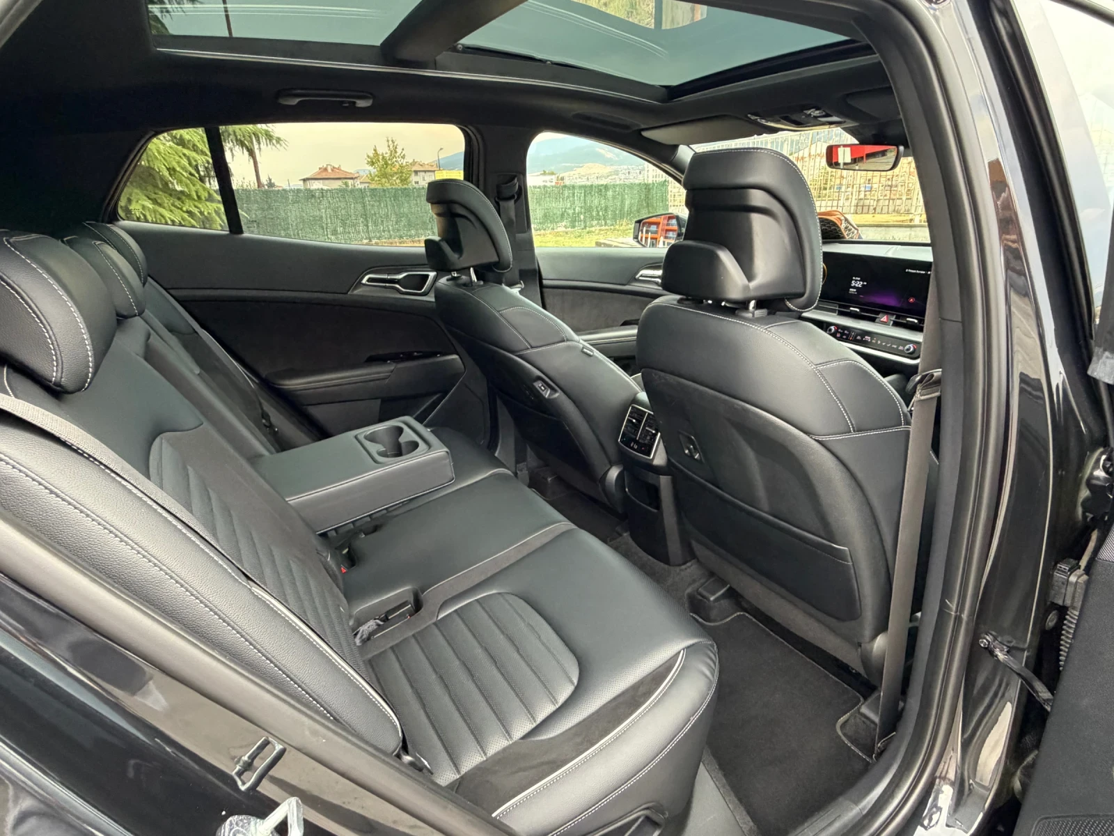 Kia Sportage GT-line= Панорама= 4х4= 360= Подгряване/Обдухване, снимка 17 - Автомобили и джипове - 55793055