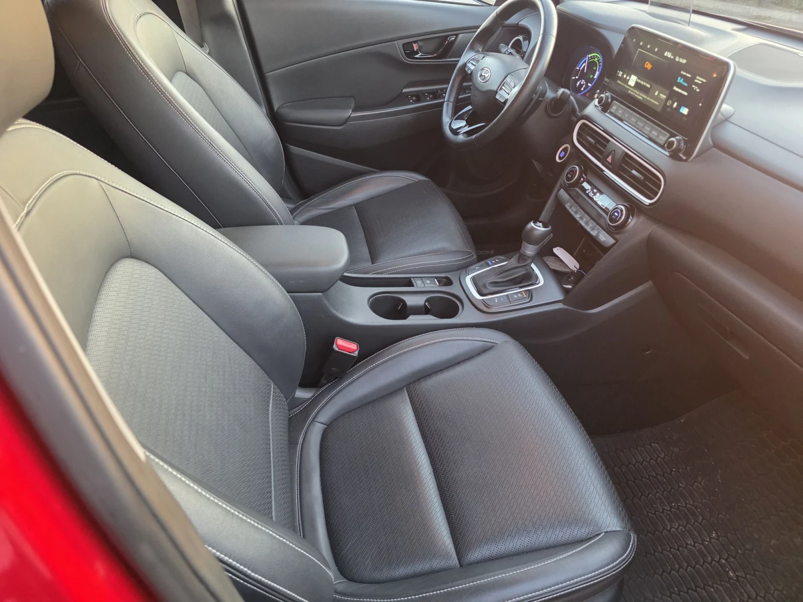 Hyundai Kona 1.6i HEV 141hp GERMANY 92000km, снимка 9 - Автомобили и джипове - 56107251
