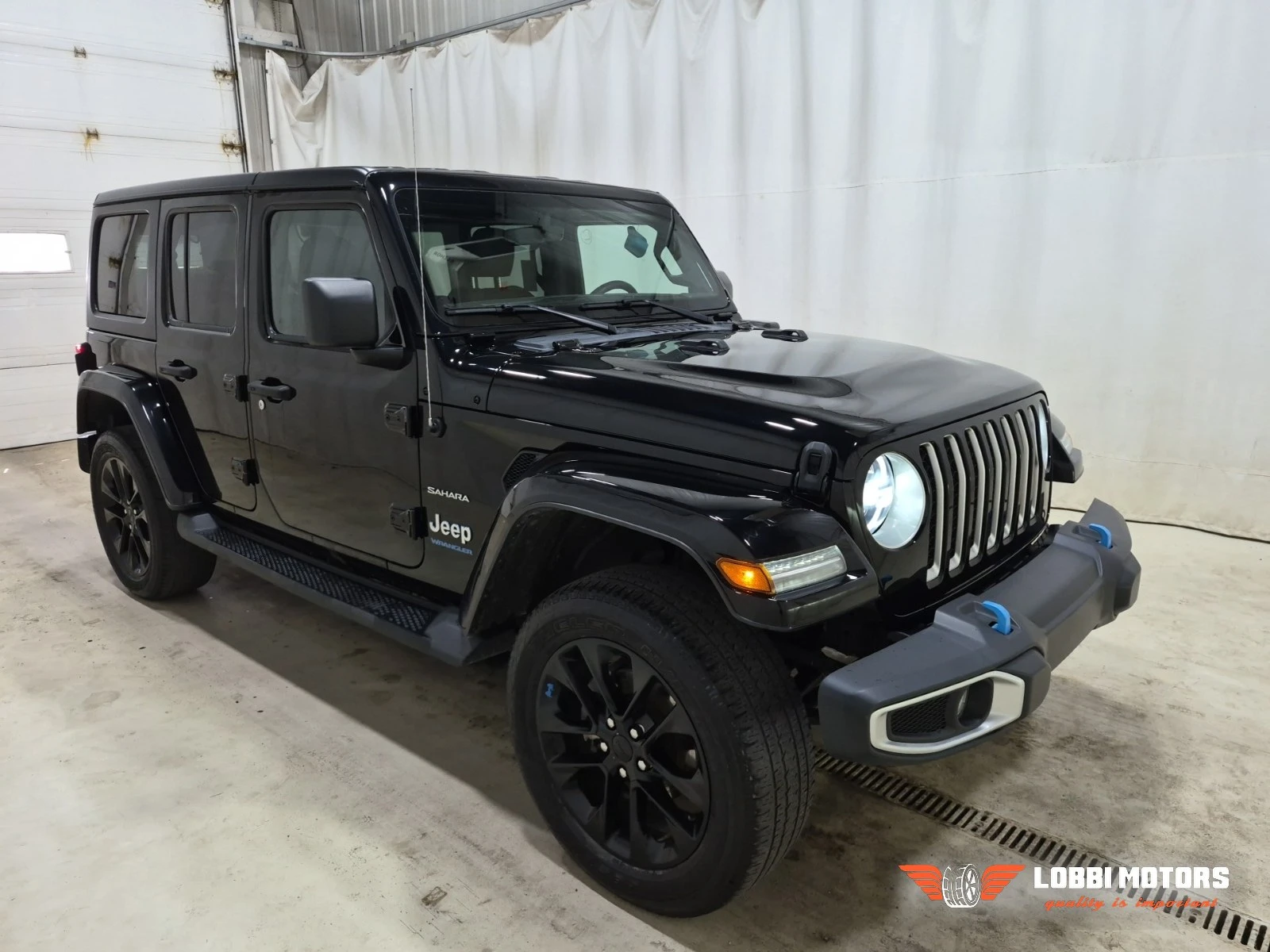 Jeep Wrangler, снимка 2 - Автомобили и джипове - 56198238