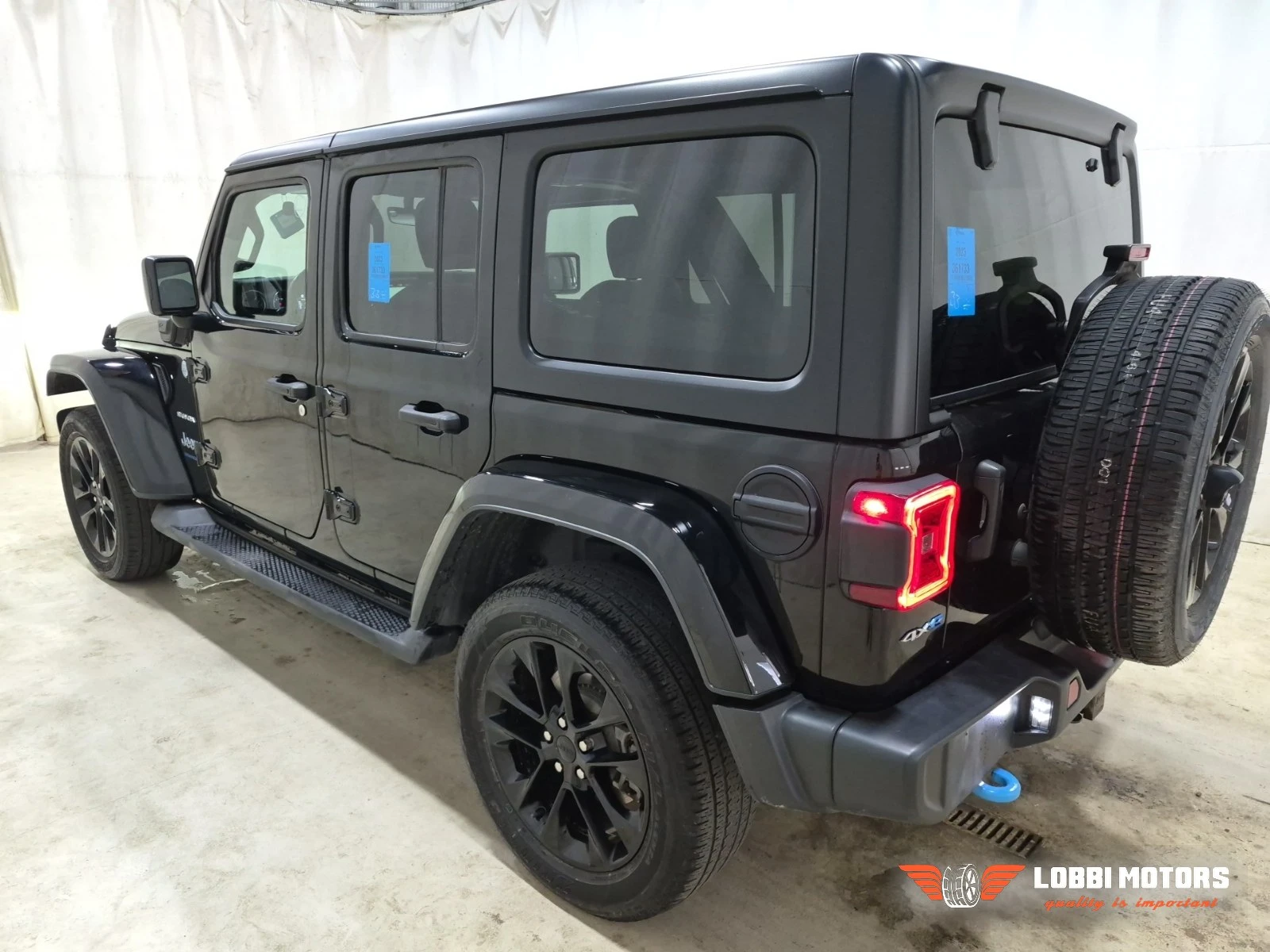Jeep Wrangler, снимка 4 - Автомобили и джипове - 56198238