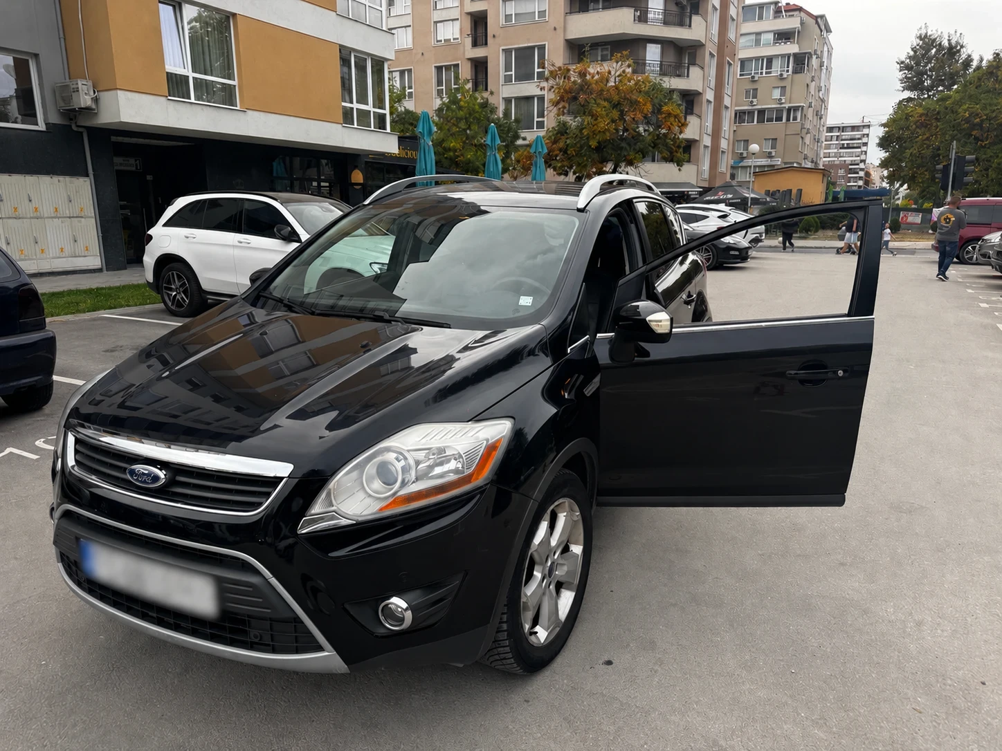 Ford Kuga Titanium, снимка 3 - Автомобили и джипове - 56480007