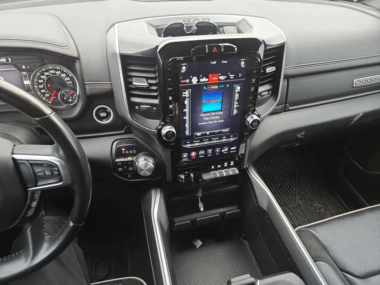 Dodge RAM 1500 * Laramie * CARFAX * ����� �� ����������� | Mobile.bg � ����������� 9