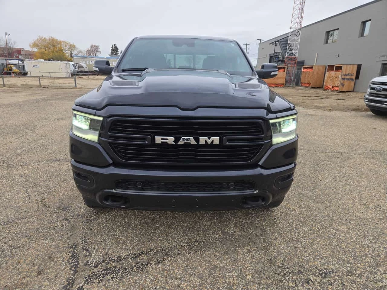 Dodge RAM 1500 * Laramie * CARFAX * ����� �� ����������� | Mobile.bg � ����������� 6