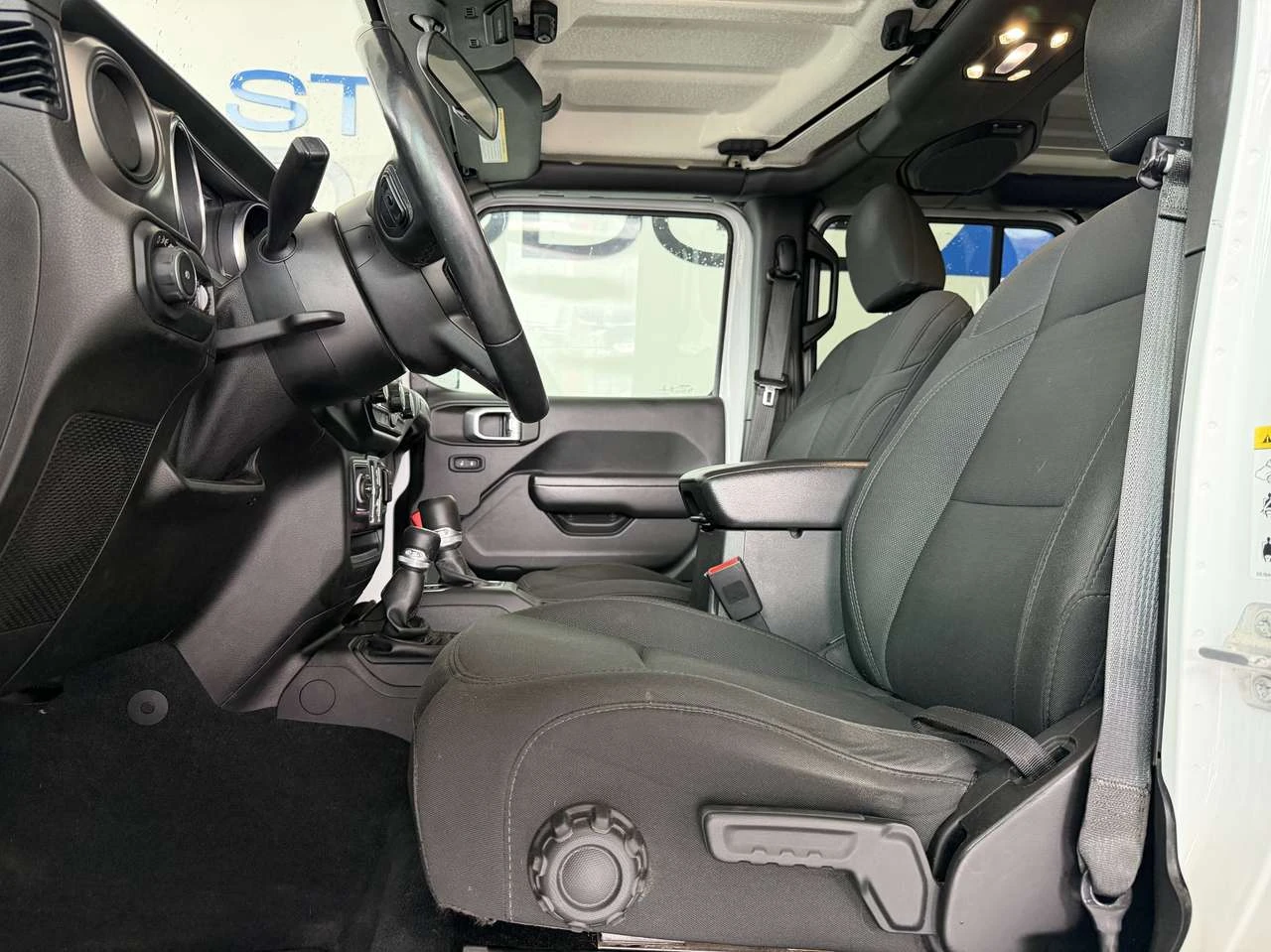 Jeep Wrangler Sport| COLD WEATHER GROUP | APPLE CARPLAY & ANDROI | Mobile.bg � ����������� 12