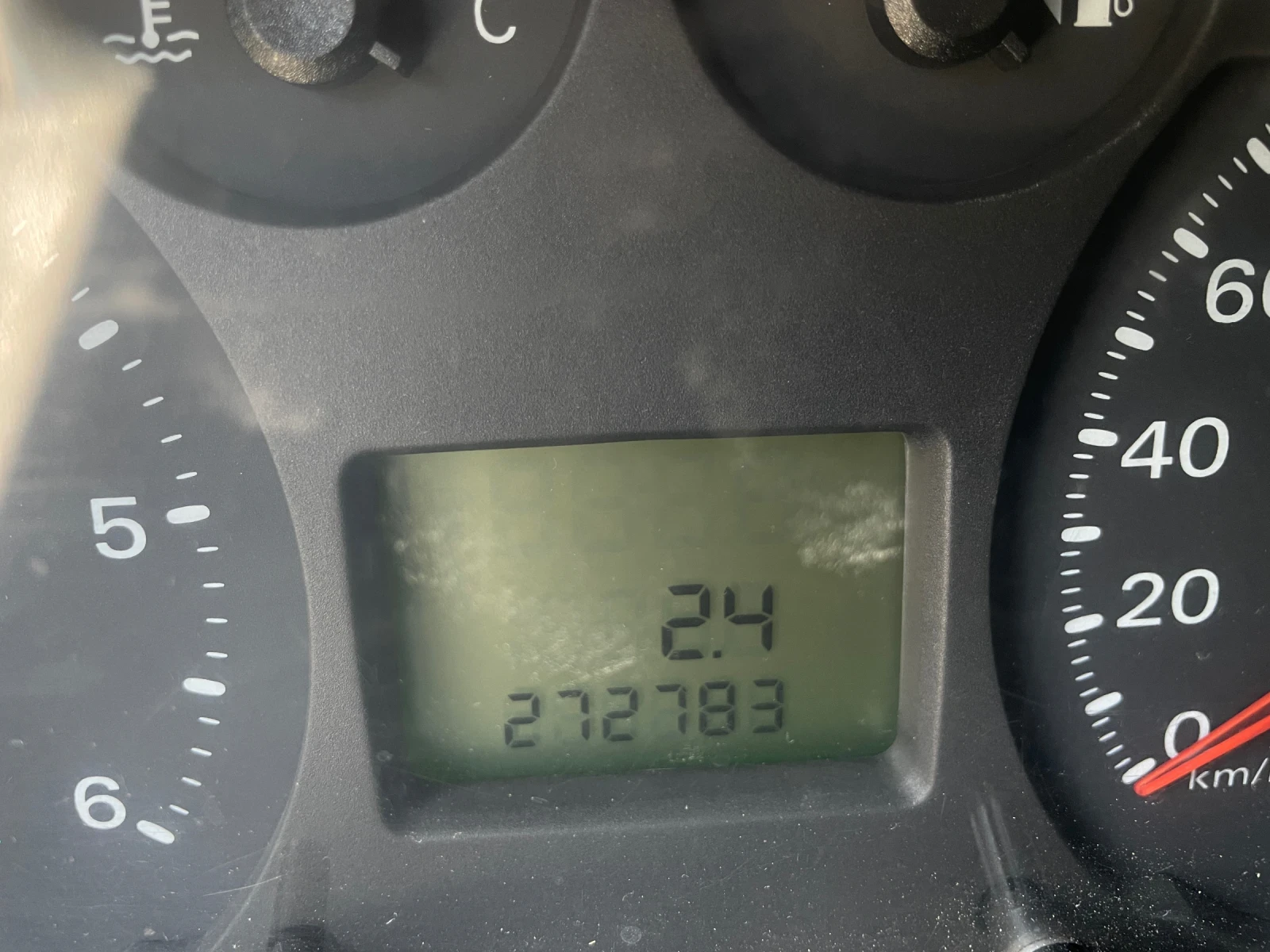 Ford Transit 2.2 110hp - изображение 6