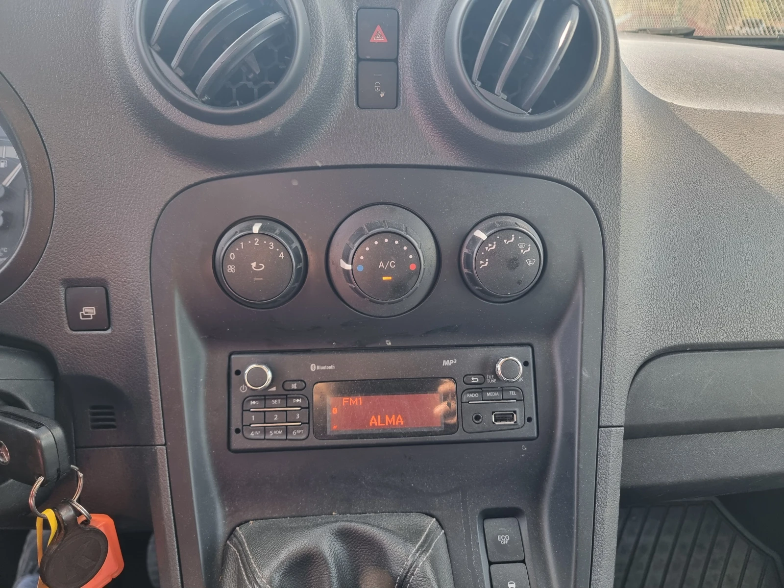 Mercedes-Benz Citan 109 XL 1.5 CDI ШВЕЙЦАРИЯ, снимка 9 - Бусове и автобуси - 56298259