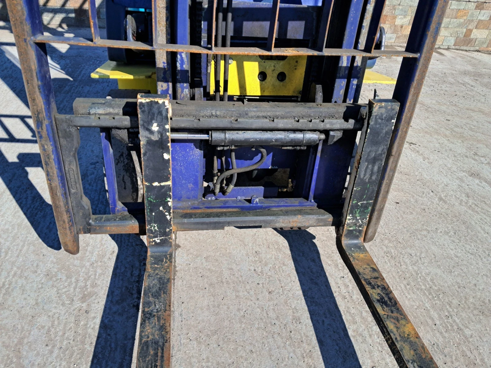 ������� Komatsu  ��� | Mobile.bg � ����������� 8