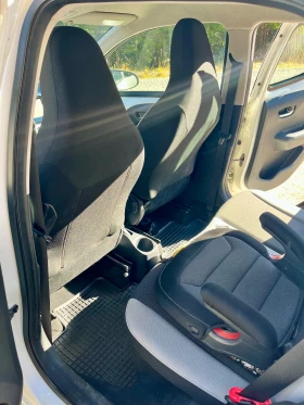 Toyota Aygo 1.0 Automatic, снимка 10