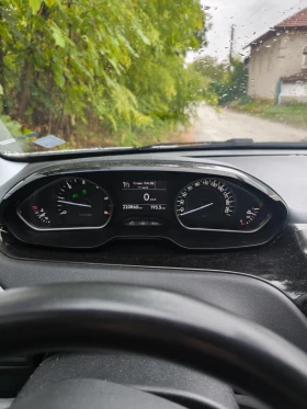 Peugeot 208, снимка 6
