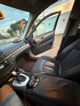 Mercedes-Benz E 320, снимка 7