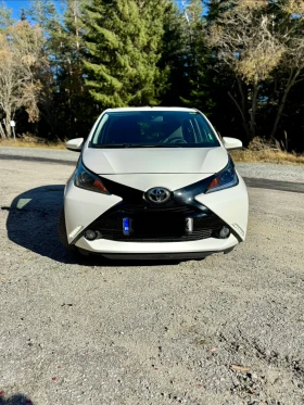 Toyota Aygo 1.0 Automatic, снимка 1