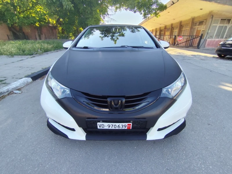 Honda Civic 1.8 Sport Швейцария , снимка 2 - Автомобили и джипове - 46218271