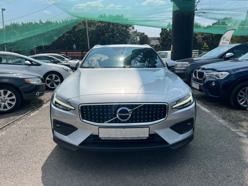 Volvo V60 Cross Country 2.0D AWD, снимка 1 - Автомобили и джипове - 47430552