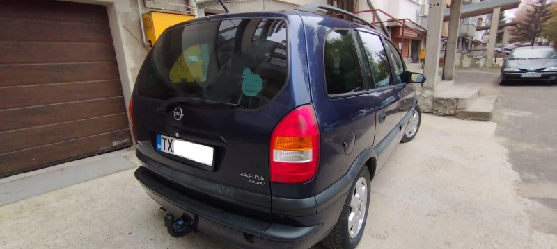 Opel Zafira, снимка 4 - Автомобили и джипове - 47999708