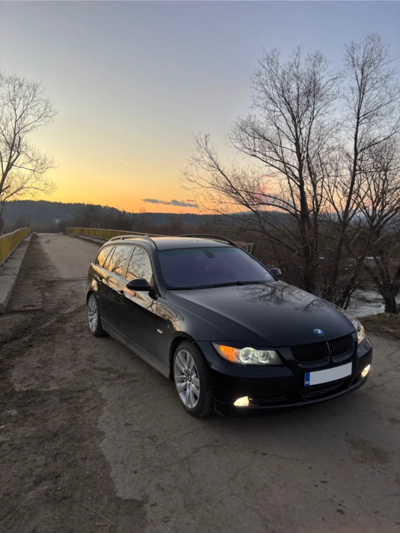 BMW 320, снимка 1 - Автомобили и джипове - 49065114