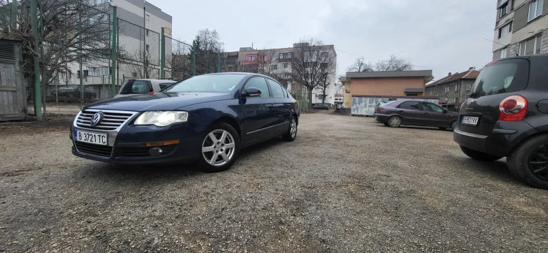 VW Passat Дизел, снимка 8 - Автомобили и джипове - 49441335