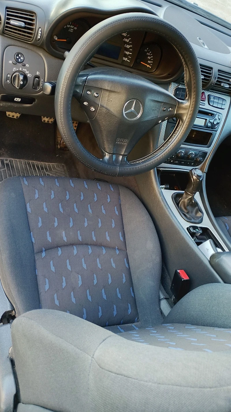 Mercedes-Benz CLC 200, снимка 5 - Автомобили и джипове - 52471246