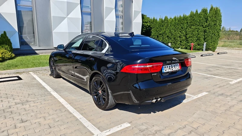 Jaguar XE 2.0d 180kc. sport 157000хил.!!! сервизна история , снимка 5 - Автомобили и джипове - 51584532