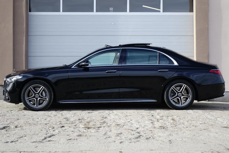 Mercedes-Benz S 580 EXCLUSIVE* AMG LINE* 4MATIC* 3 TV* LONG* , снимка 3 - Автомобили и джипове - 52452140