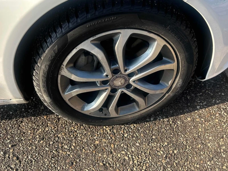 Mercedes-Benz C 300 * CARFAX * БЕЗ ПЪРВОНАЧАЛНА ВНОСКА, снимка 7 - Автомобили и джипове - 53037576