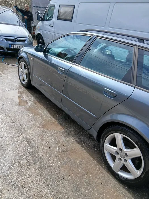 Audi A4, снимка 6 - Автомобили и джипове - 54197346