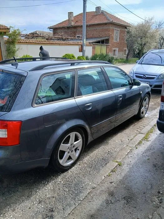 Audi A4, снимка 4 - Автомобили и джипове - 54197346