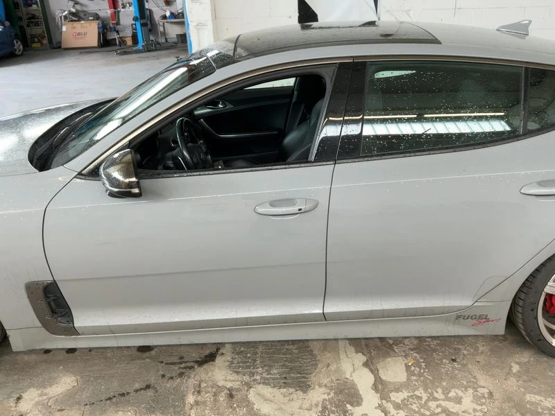 Kia Stinger, снимка 4 - Автомобили и джипове - 54779193