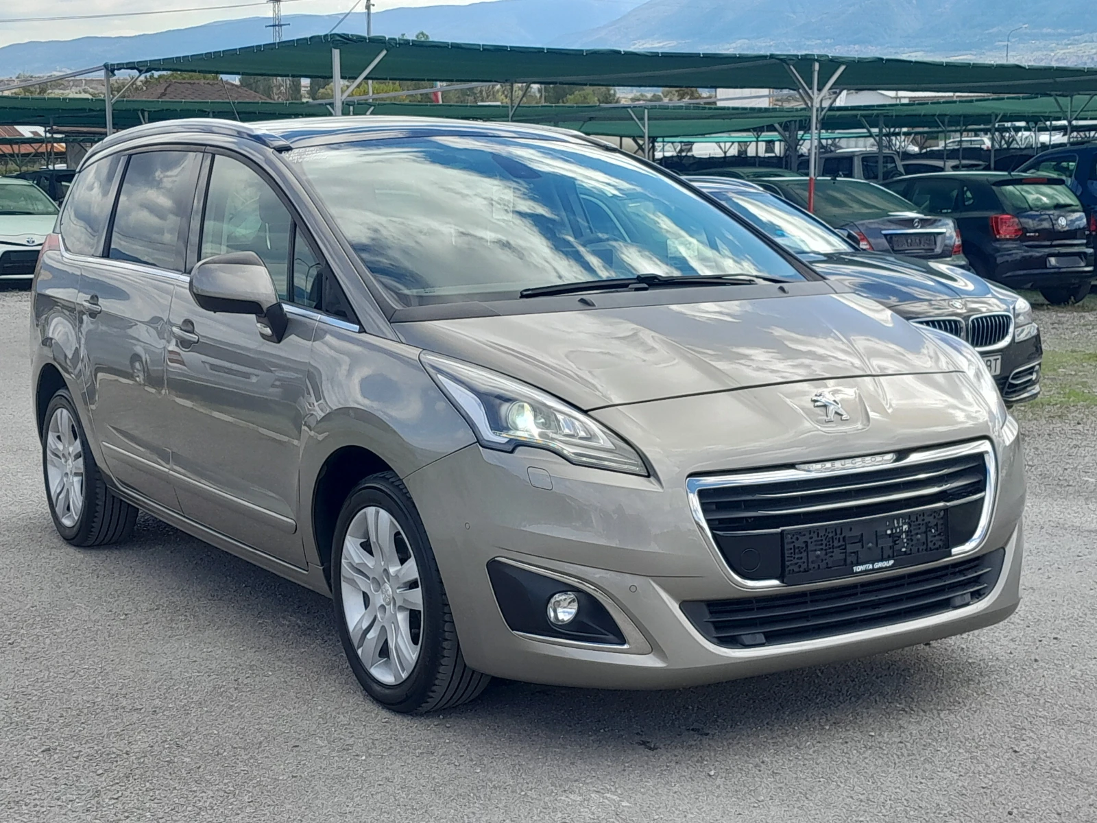 Peugeot 5008 1.6 T 155 - изображение 3