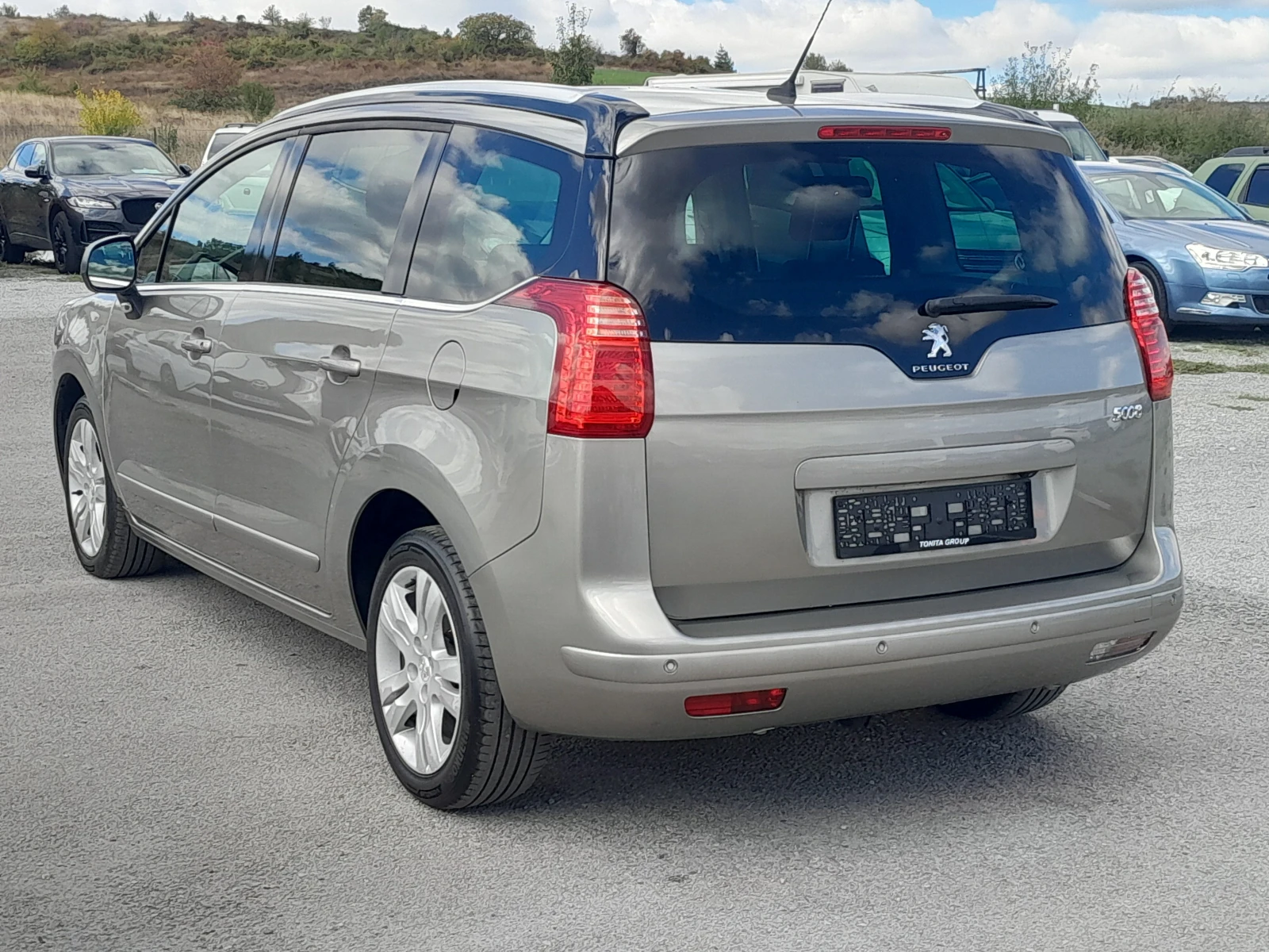 Peugeot 5008 1.6 T 155 - изображение 6