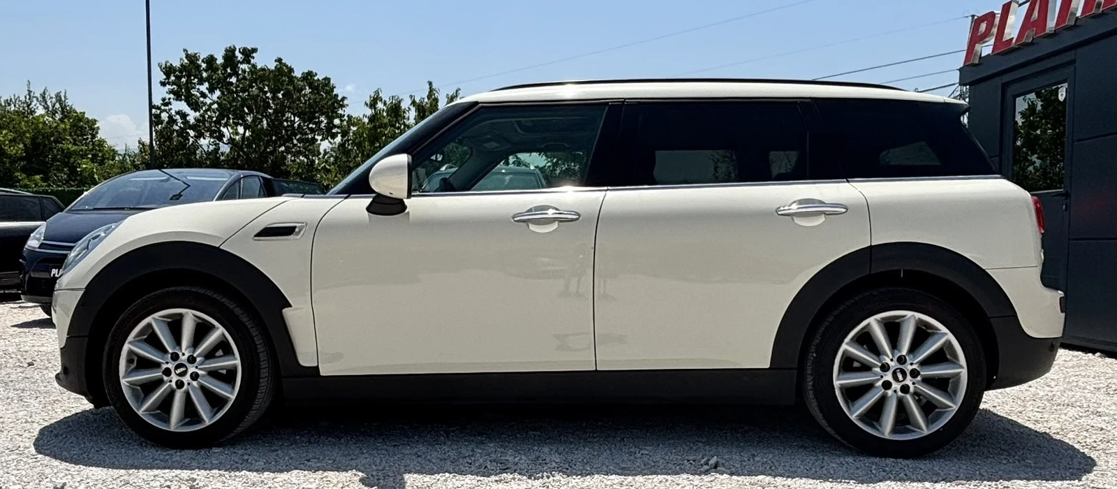 Mini Clubman 2.0D/AVTOMAT/PODGREV/PANORAMA/HEDUP/FULL MAXX - изображение 4