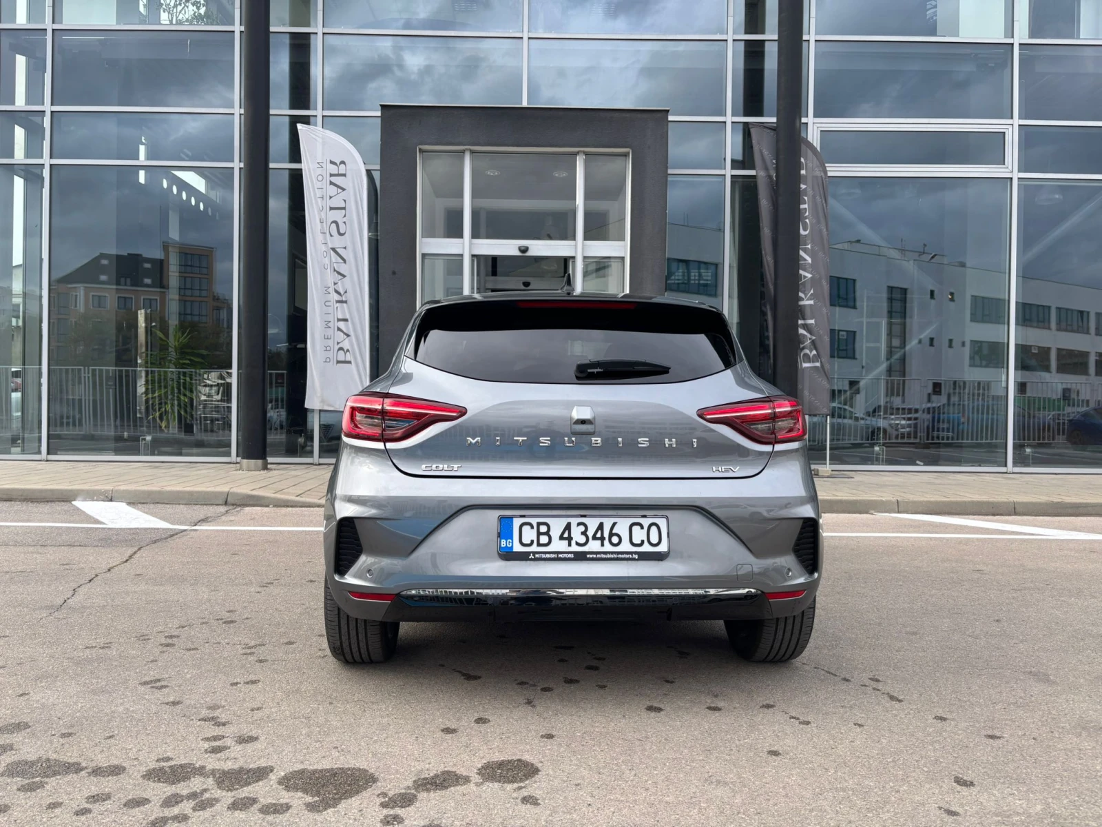 Mitsubishi Colt 1.6 HEV INTENSE - изображение 6