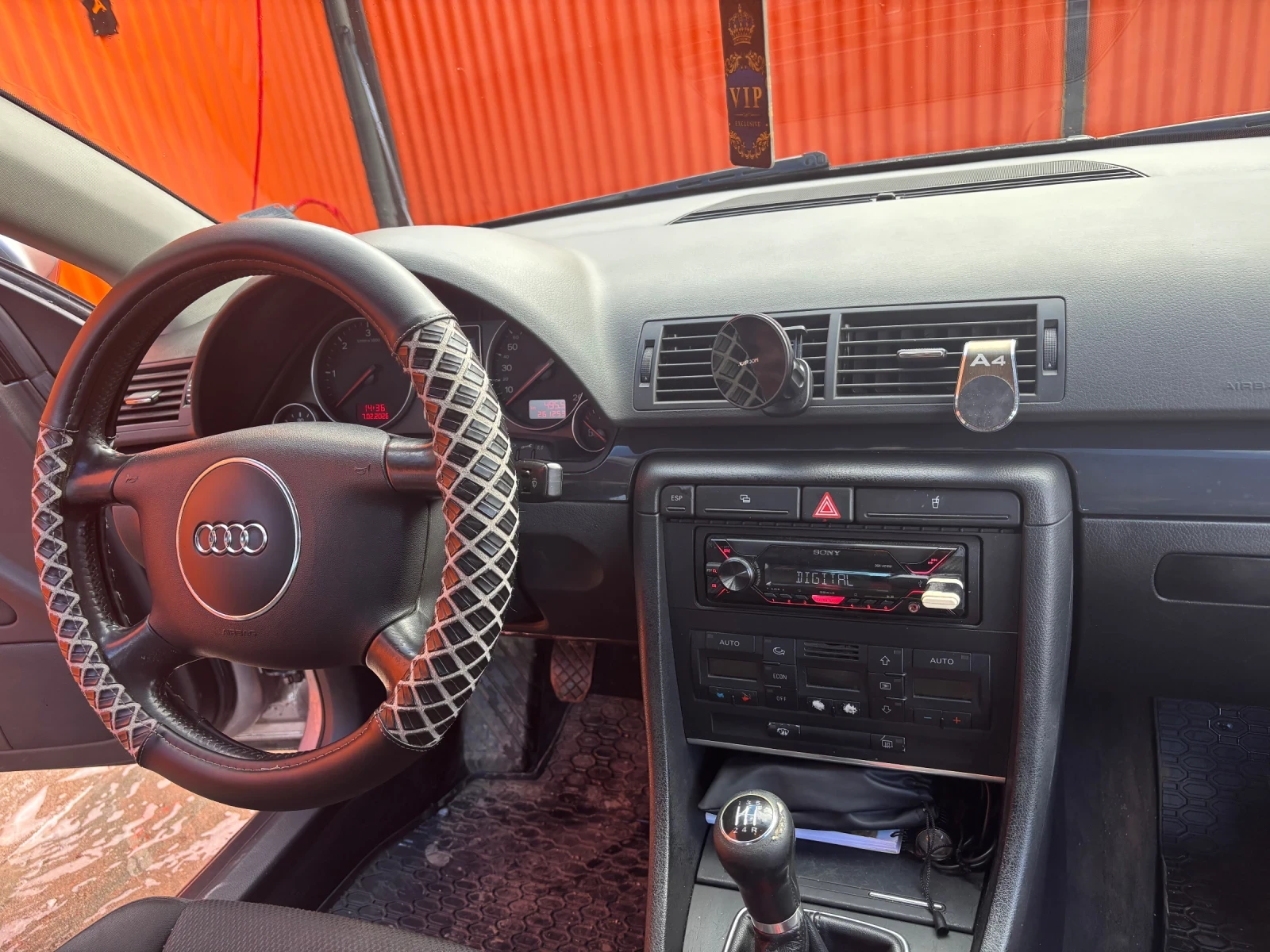 Audi A4  - изображение 6