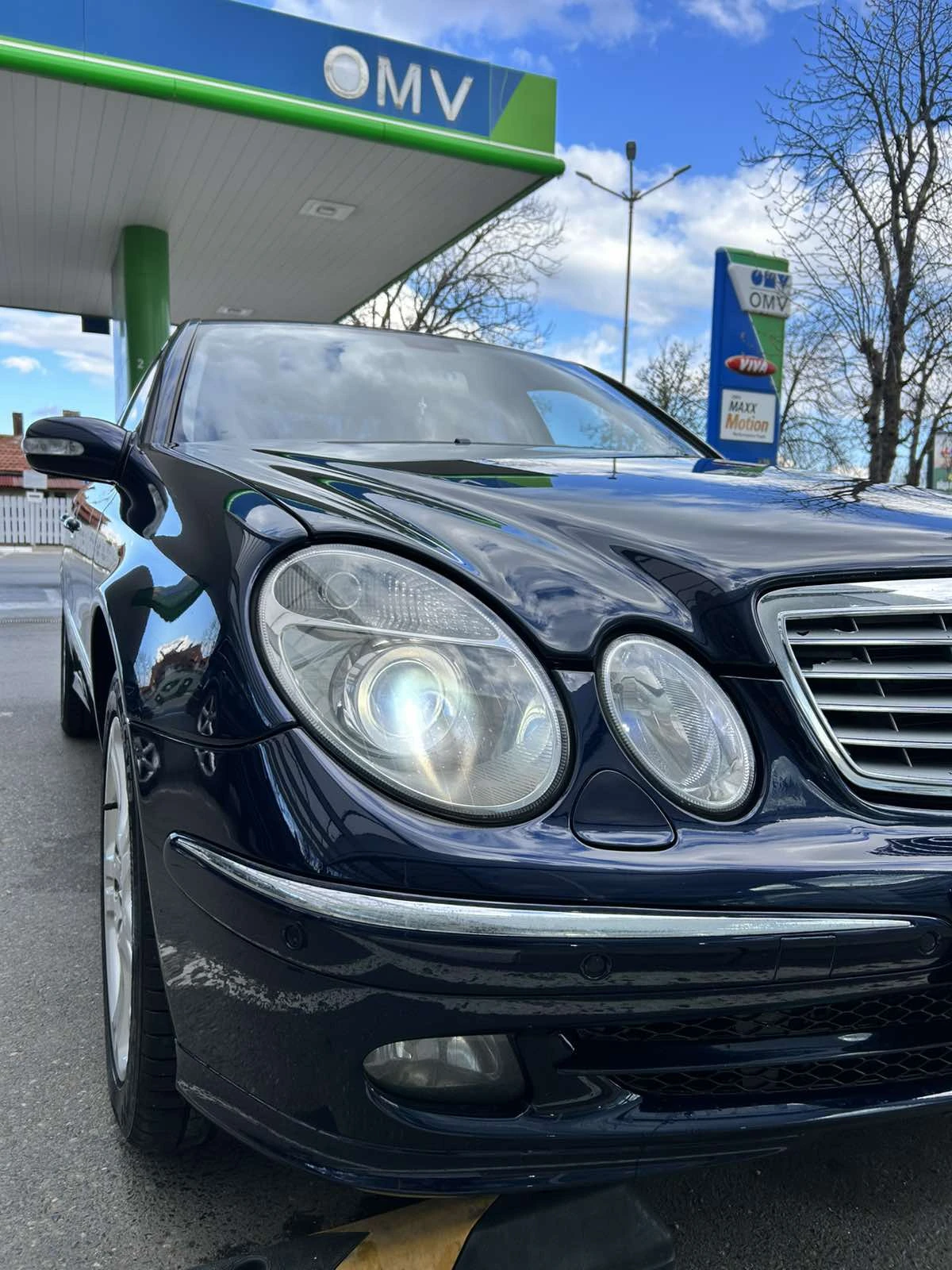Mercedes-Benz E 280 3.0 v6 CDI AVANTGARDE, снимка 5 - Автомобили и джипове - 54191426