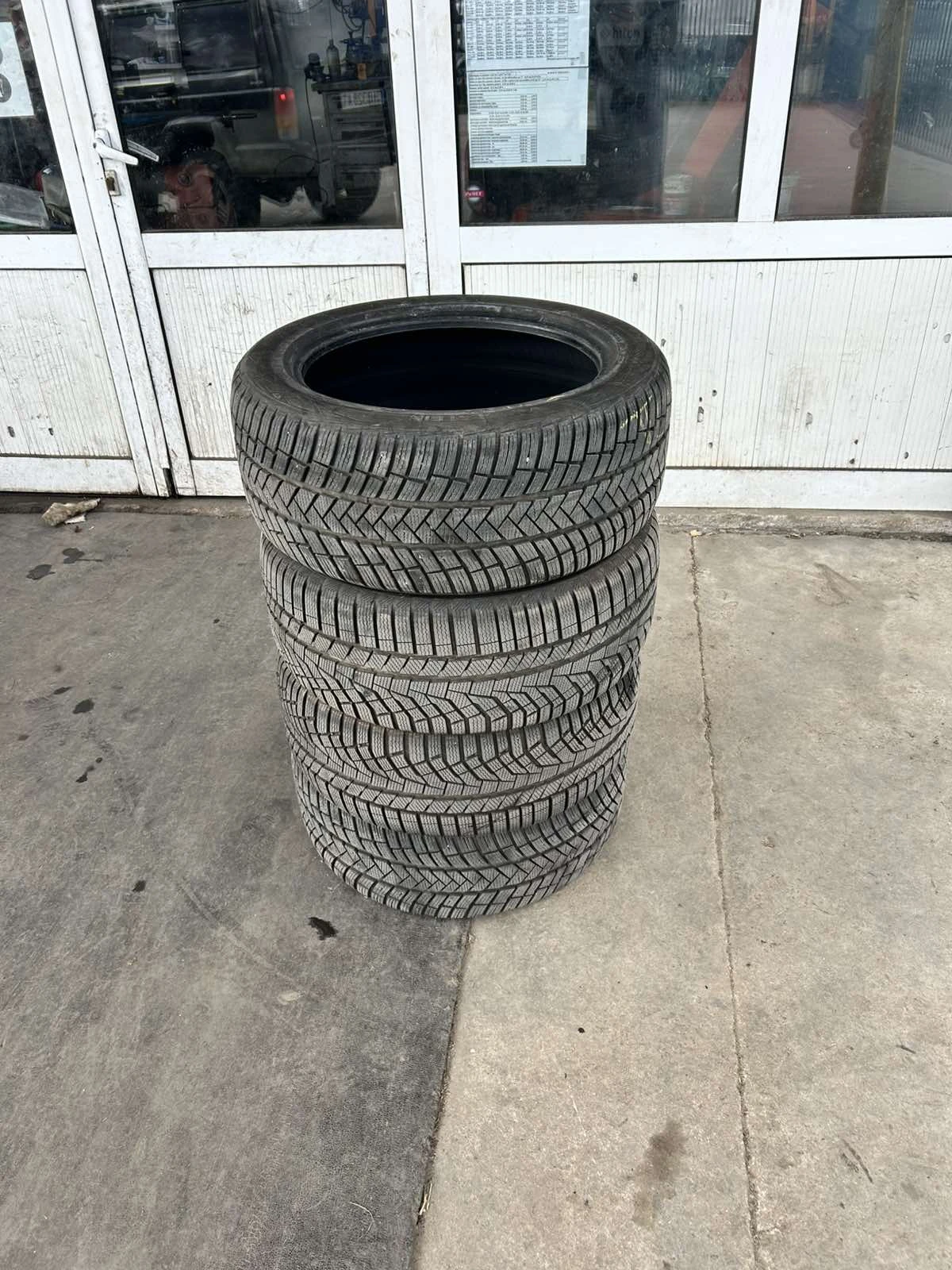 Mercedes-Benz E 280 3.0 v6 CDI AVANTGARDE, снимка 7 - Автомобили и джипове - 54191426