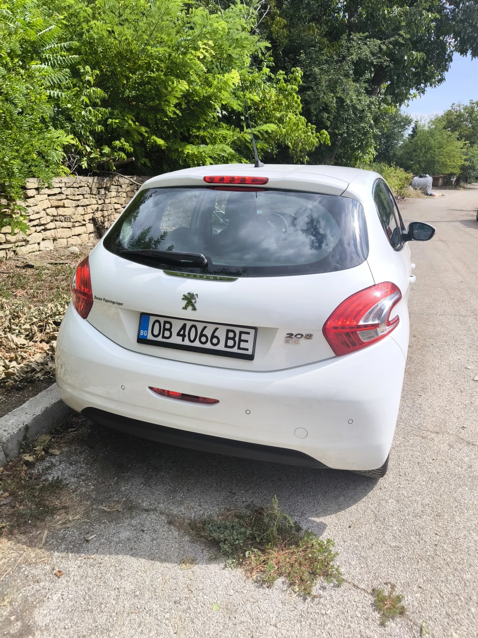 Peugeot 208, снимка 3 - Автомобили и джипове - 54400687