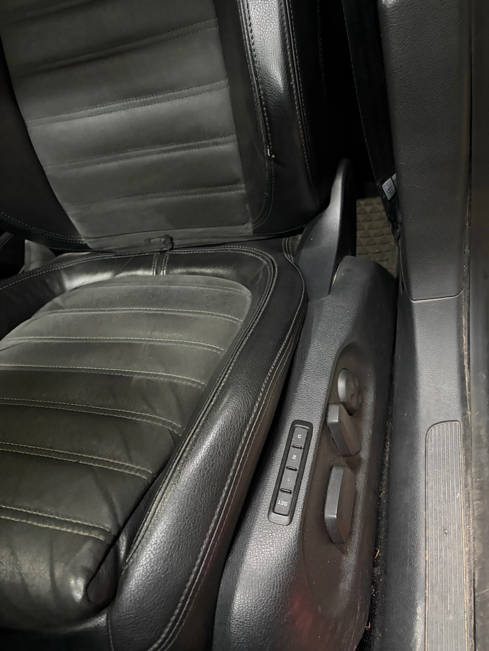 VW Passat B6 R-Line, снимка 11 - Автомобили и джипове - 54530395