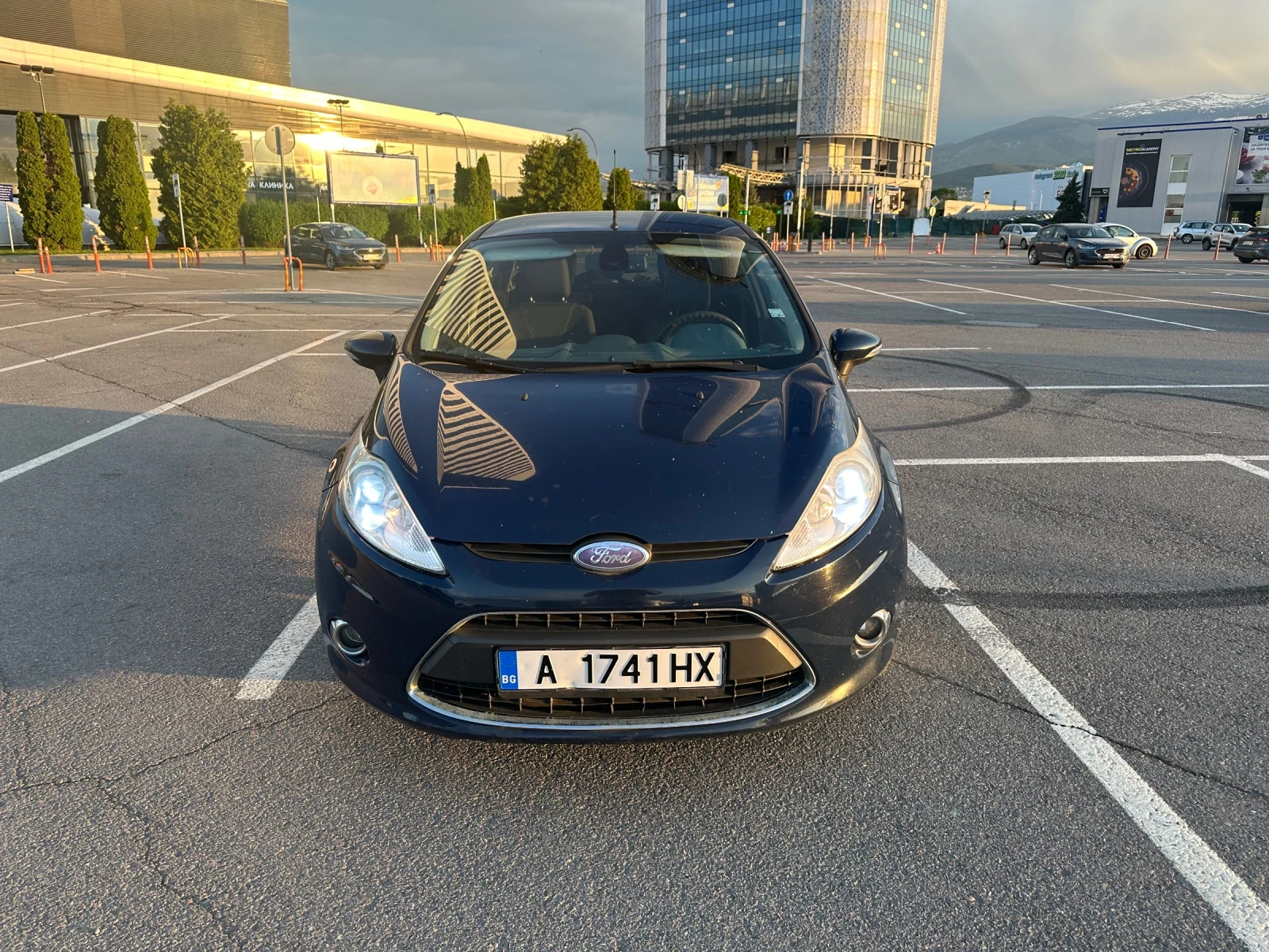 Ford Fiesta 1.4 DI, снимка 6 - Автомобили и джипове - 54545586