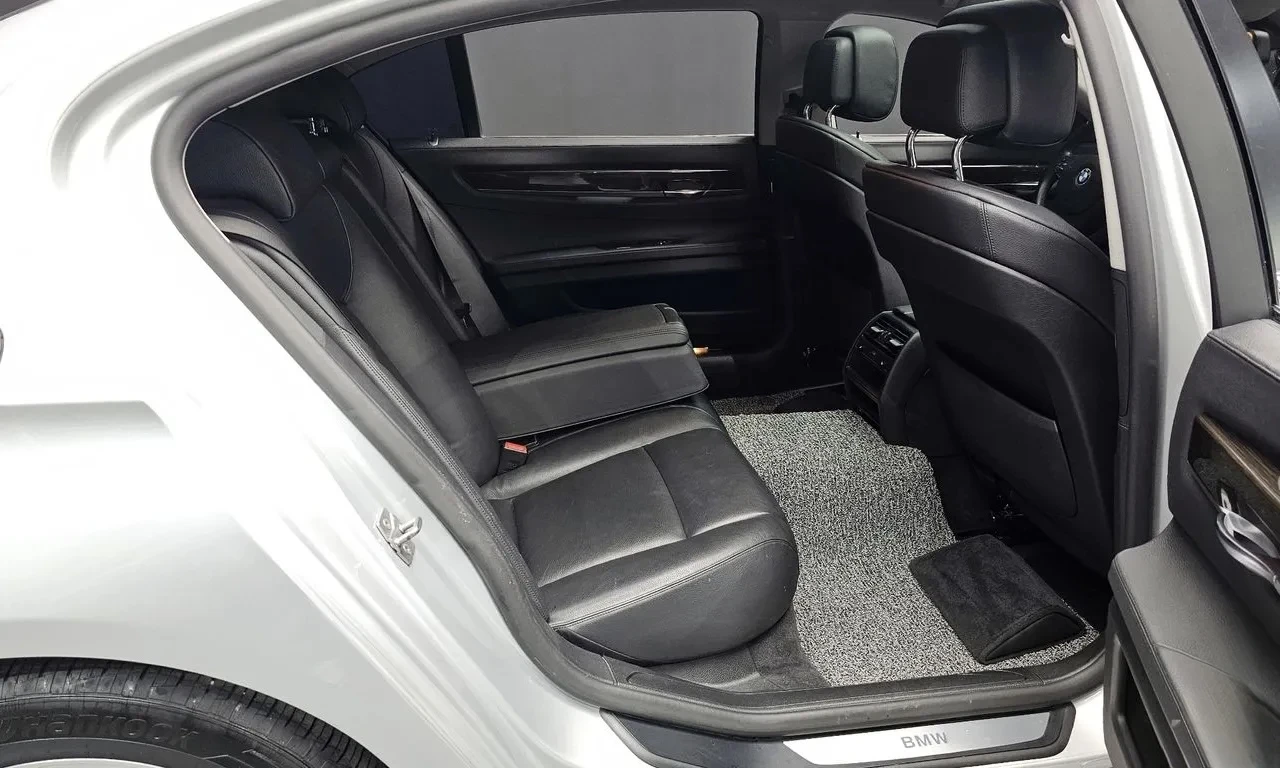 BMW 740 F01 3.0Bi-Turbo cam360* Disi, HeadUp, снимка 11 - Автомобили и джипове - 54966555