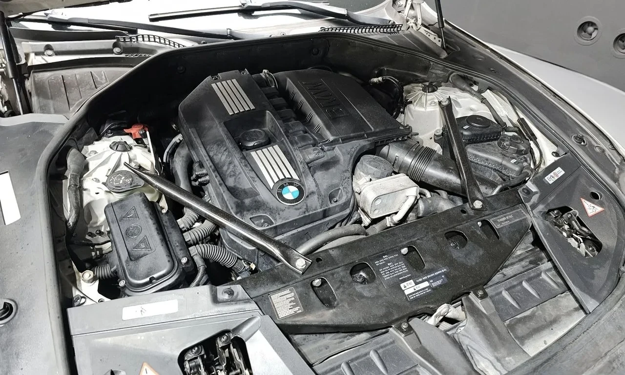 BMW 740 F01 3.0Bi-Turbo cam360* Disi, HeadUp, снимка 5 - Автомобили и джипове - 54966555