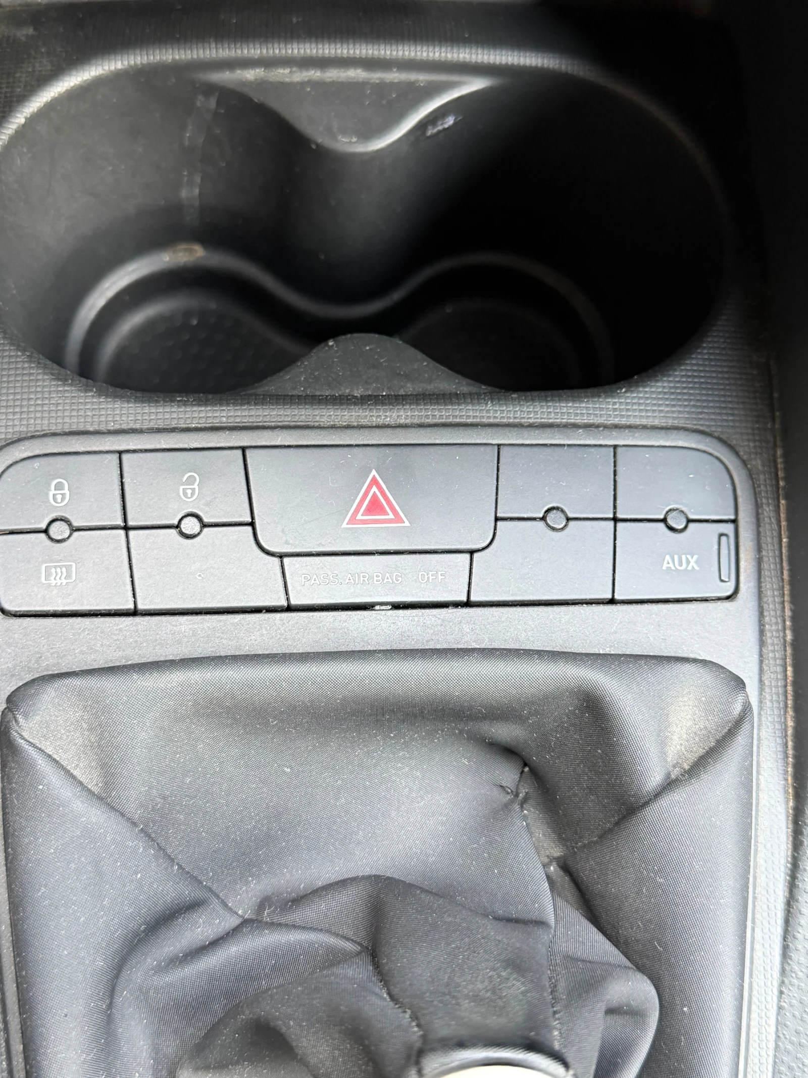 Seat Ibiza, снимка 17 - Автомобили и джипове - 55207321