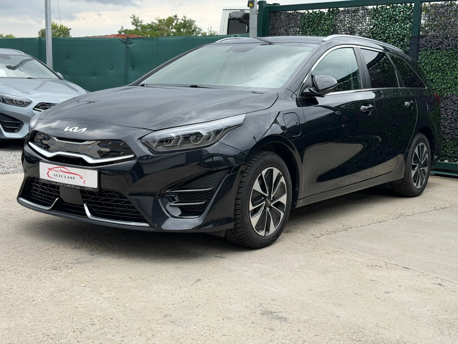 Kia Ceed GT-LINE/CAM/LED/NAVI/KEYLESS/СОБСТВЕН ЛИЗИНГ, снимка 3 - Автомобили и джипове - 55404698