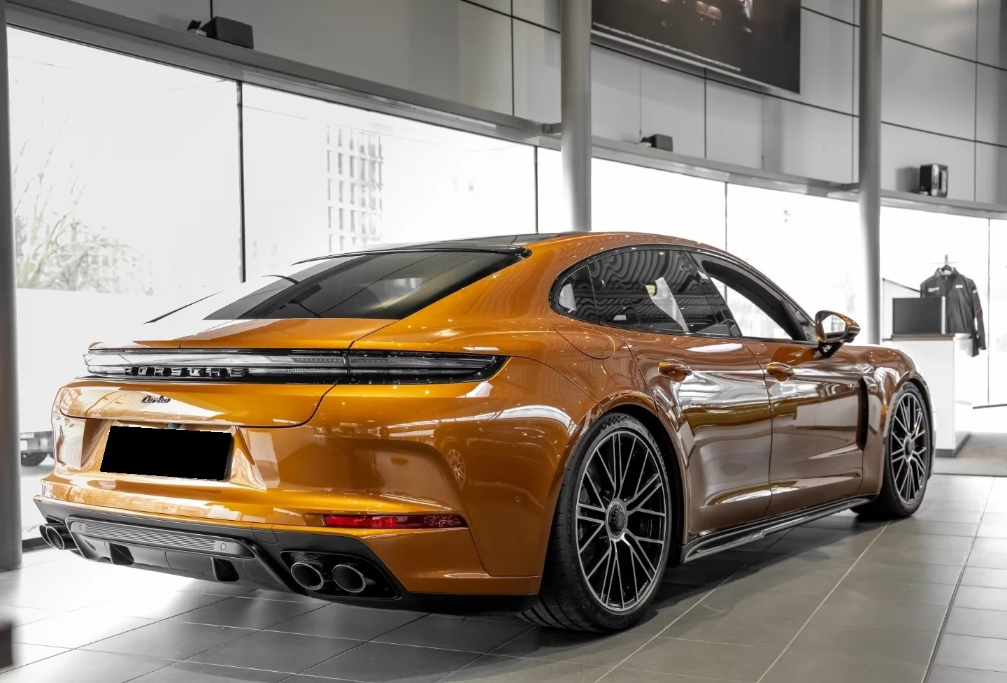 Porsche Panamera TURBO E-HYBRID BOSE PANORAMA SPORT-CHRONO , снимка 2 - Автомобили и джипове - 55533721