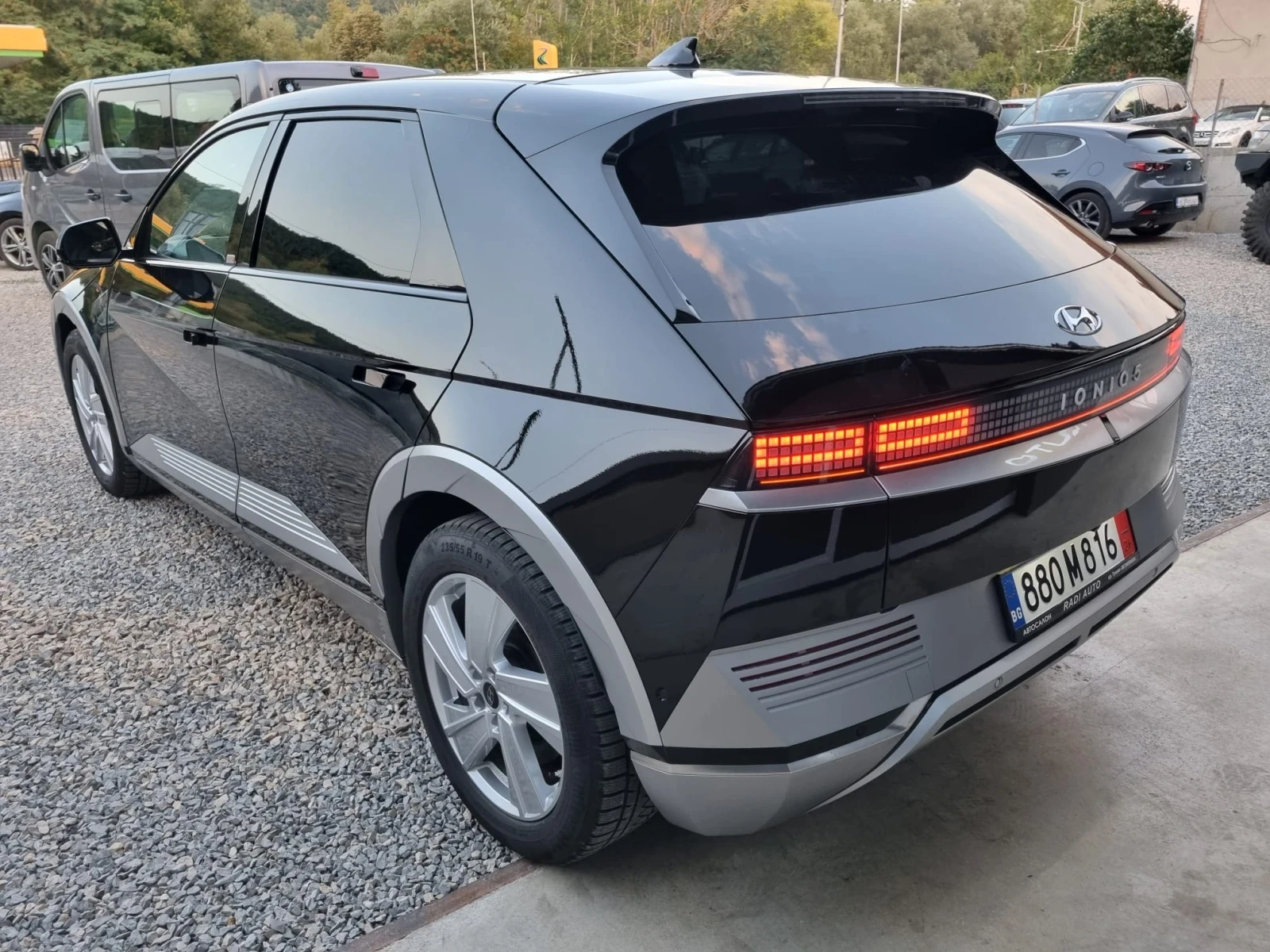 Hyundai Ioniq 5 ШВЕЙЦАРИЯ, снимка 4 - Автомобили и джипове - 55965550