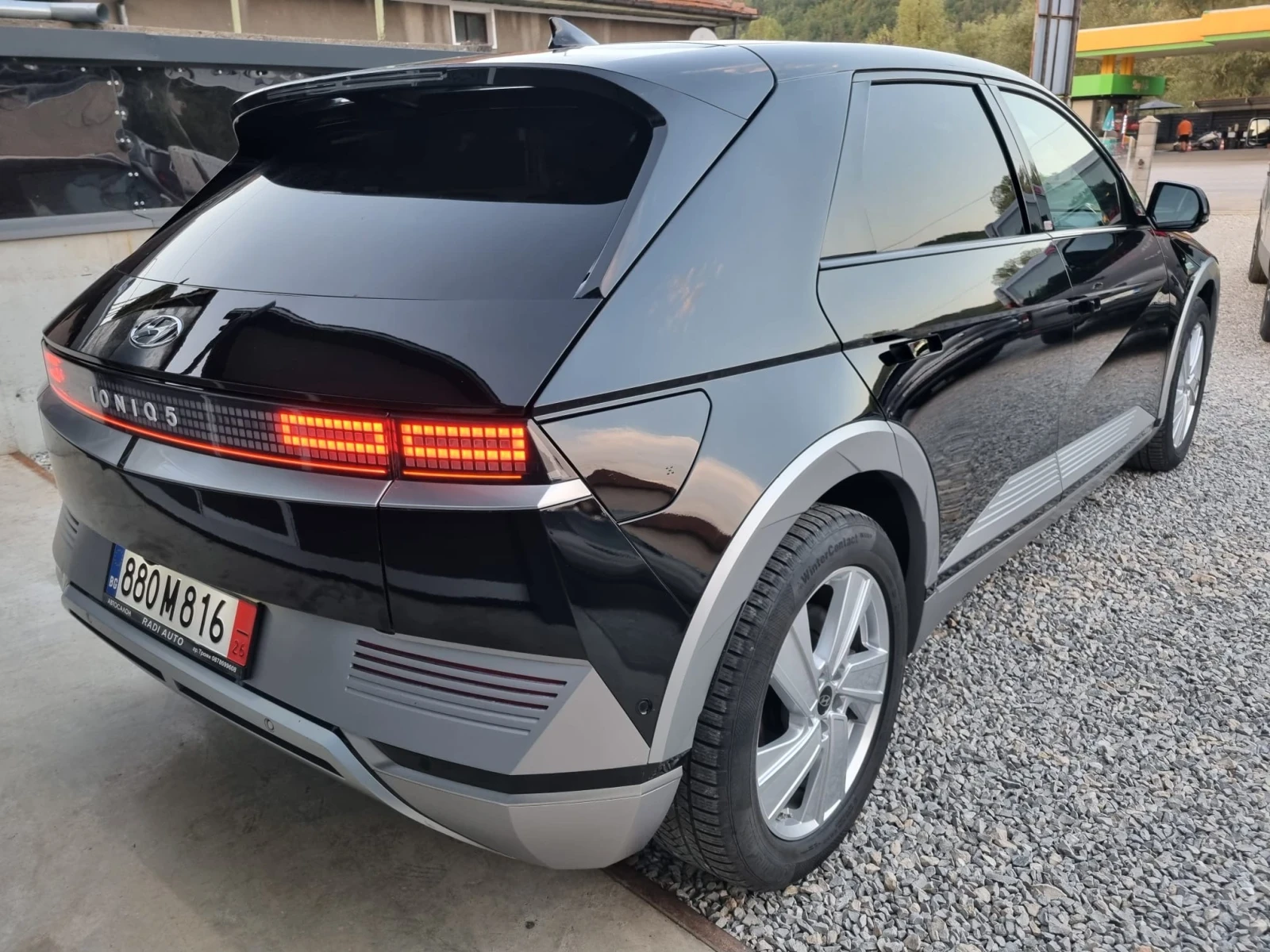 Hyundai Ioniq 5 ШВЕЙЦАРИЯ, снимка 3 - Автомобили и джипове - 55965550