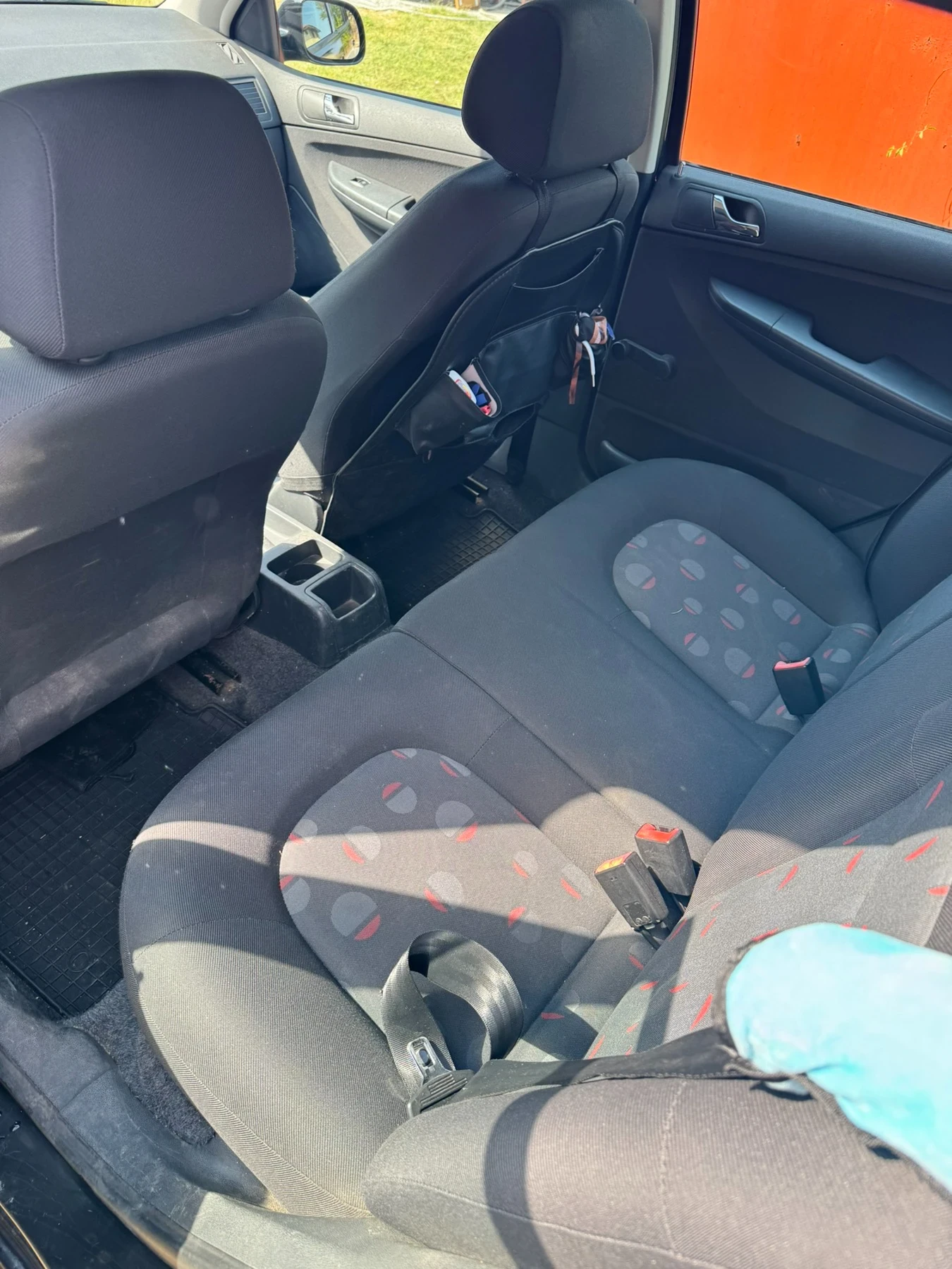Skoda Fabia, снимка 2 - Автомобили и джипове - 56049945