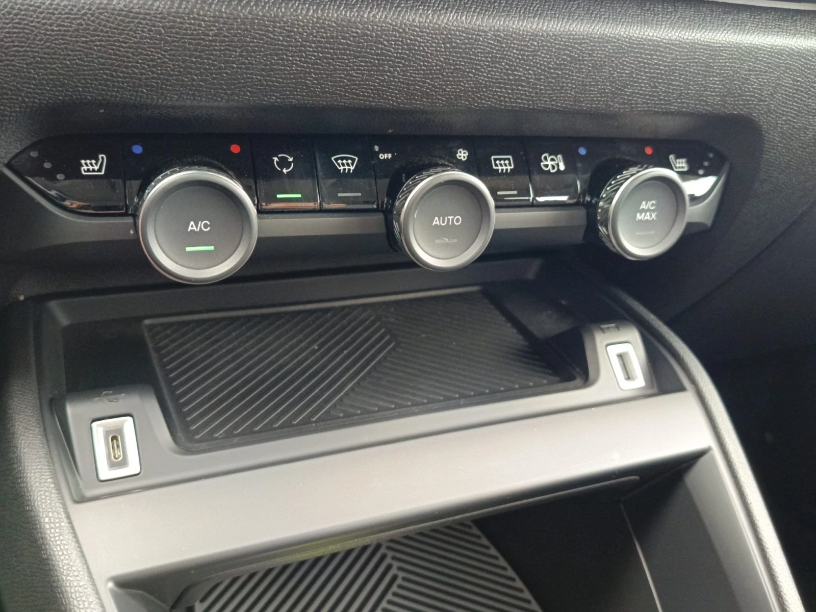 Citroen C4 Plus//2410409, снимка 11 - Автомобили и джипове - 56420341
