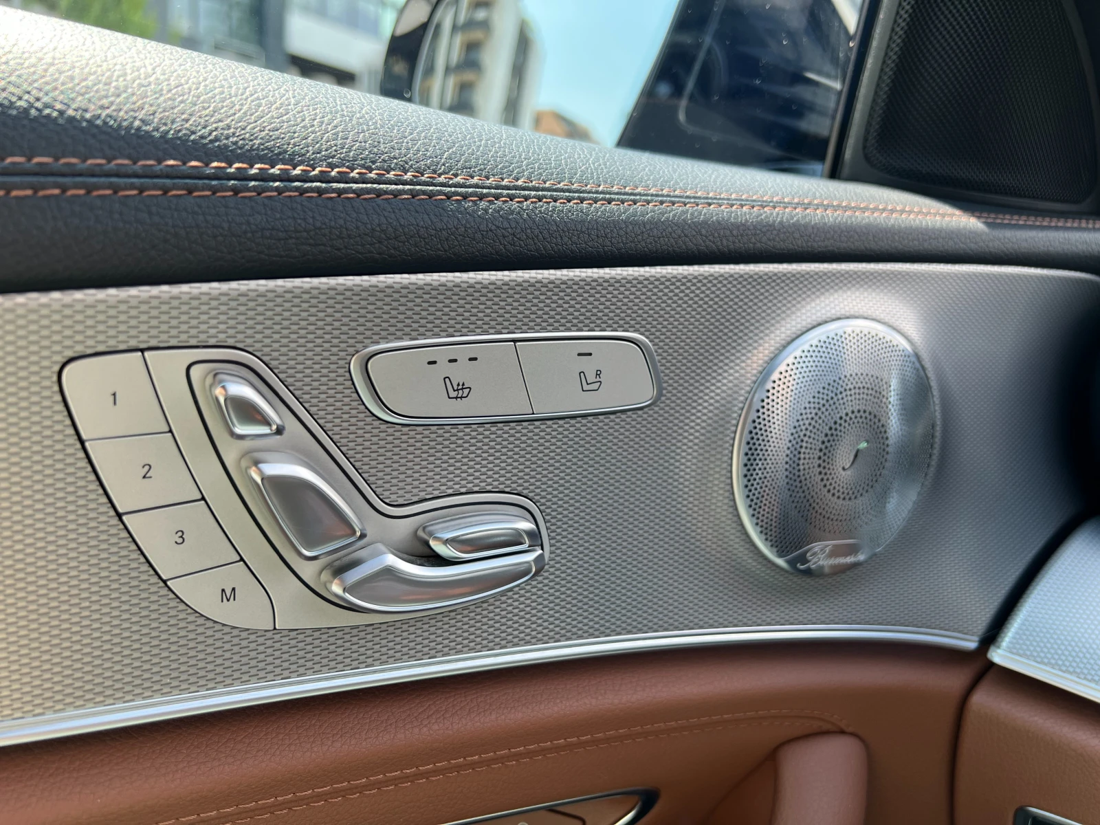 Mercedes-Benz E 350, снимка 12 - Автомобили и джипове - 56300698