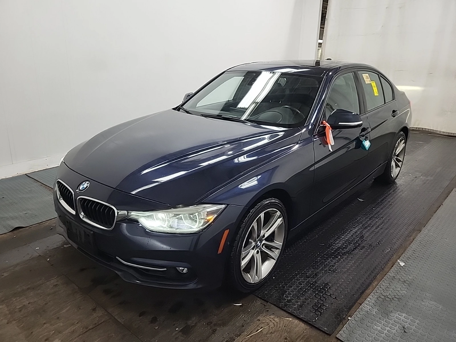 BMW 330 4dr Sdn Awd 330i Xdrive